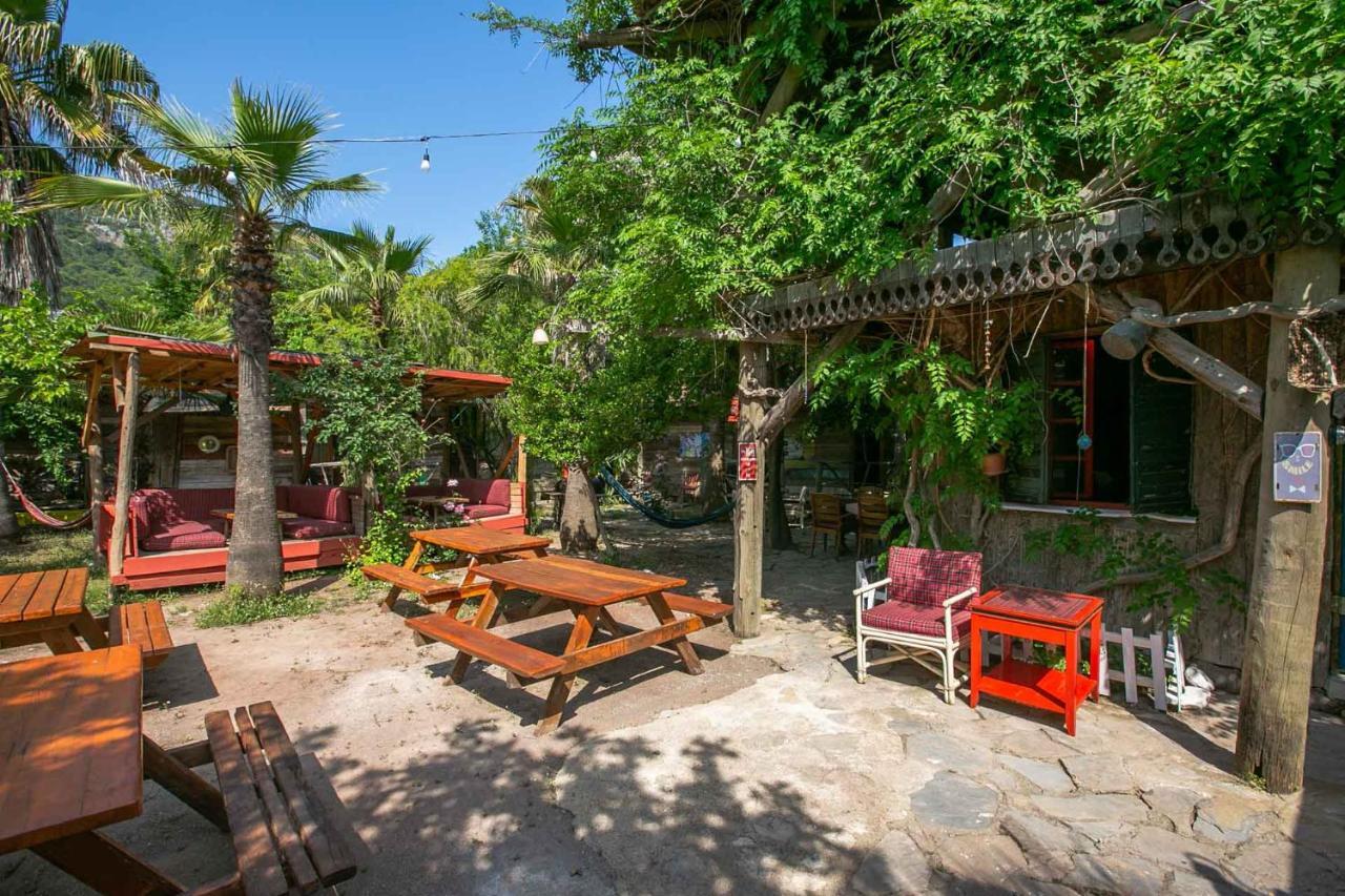 Вилла Kadir'S Family House Олимпос Экстерьер фото