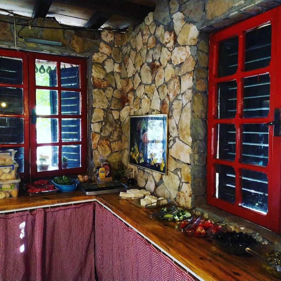 Вилла Kadir'S Family House Олимпос Экстерьер фото